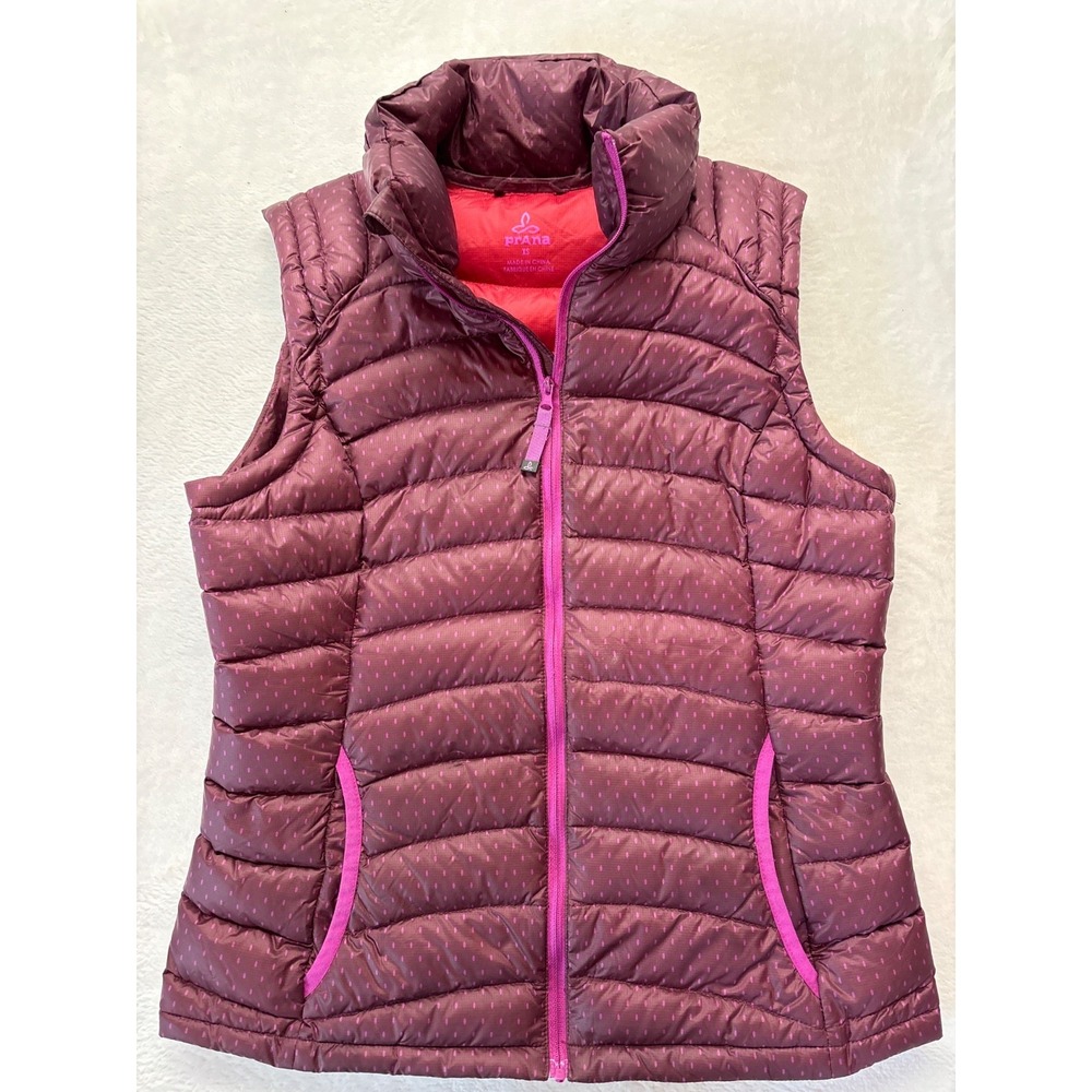 Prana Women's  Raisin‎ A Lot A Dots Lyra Down Vest Size XS KORBEL Logo New Vest